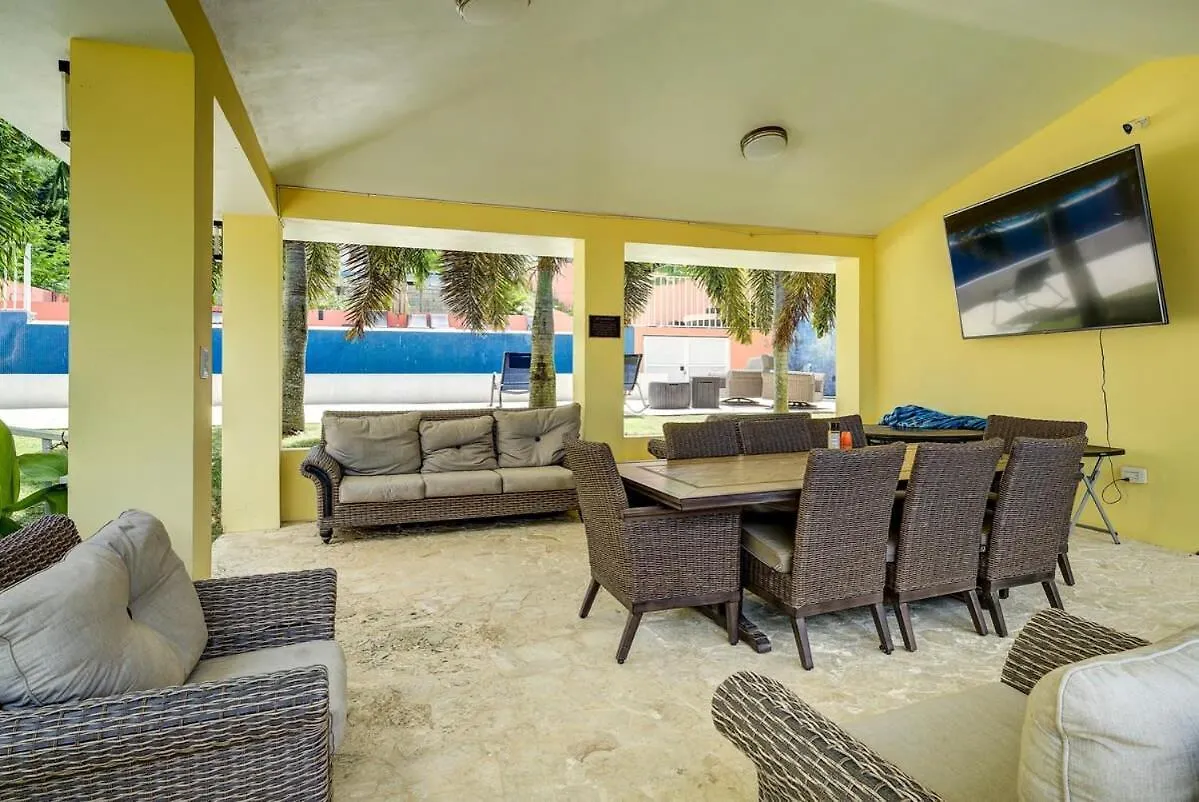 Villa Jardin - Infinity Pool And Backyard Oasis Luquillo Holiday home